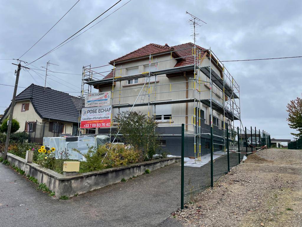 Location et montage d&#8217;échafaudages pour particuliers et professionnels près de Colmar et Strasbourg Illzach 1