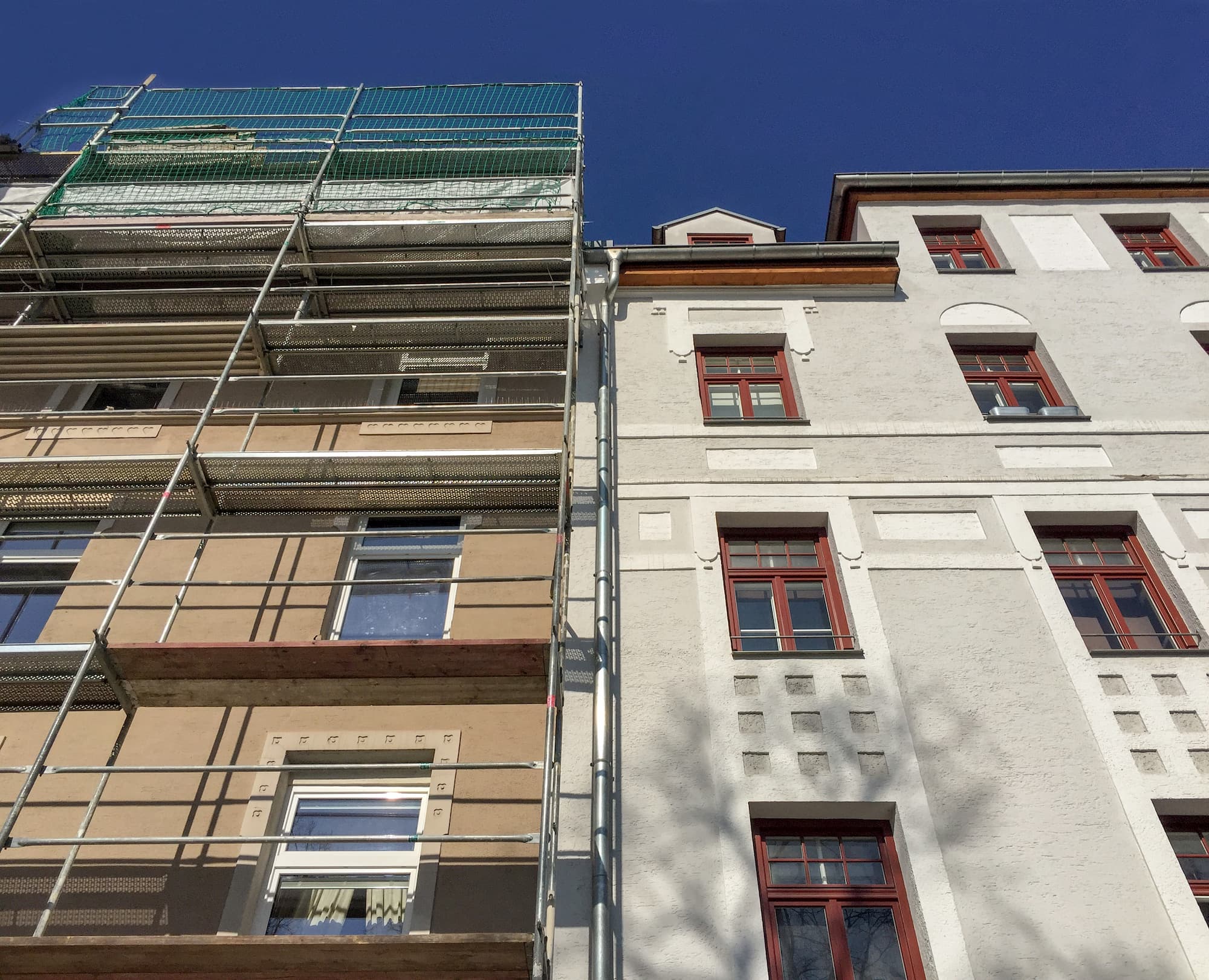 Pourquoi le montage d&rsquo;&eacute;chafaudages en moins de 24h est un atout pour les chantiers urgents ? Montb&eacute;liard